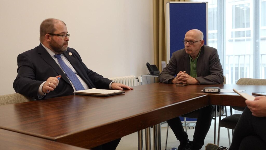 Interview mit den Abgeordneten Michael Jonitz und Ralph Saxe – Wienreise und Verkehrspolitik in Bremen 1